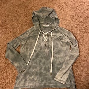 Kittenish by Jessie James Decker green lace hoodie